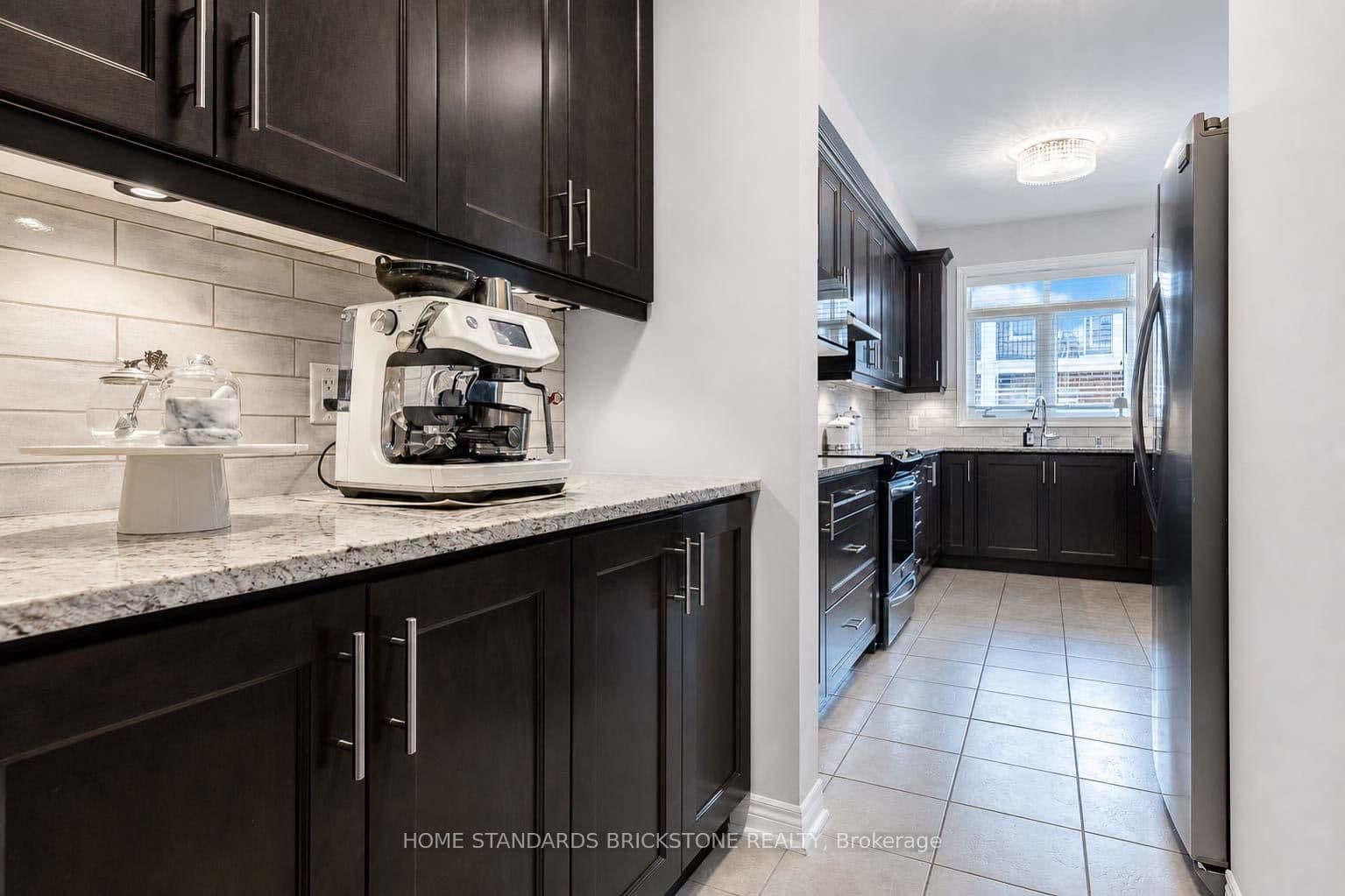 3058 Eberly Woods Drive thumbnail 10