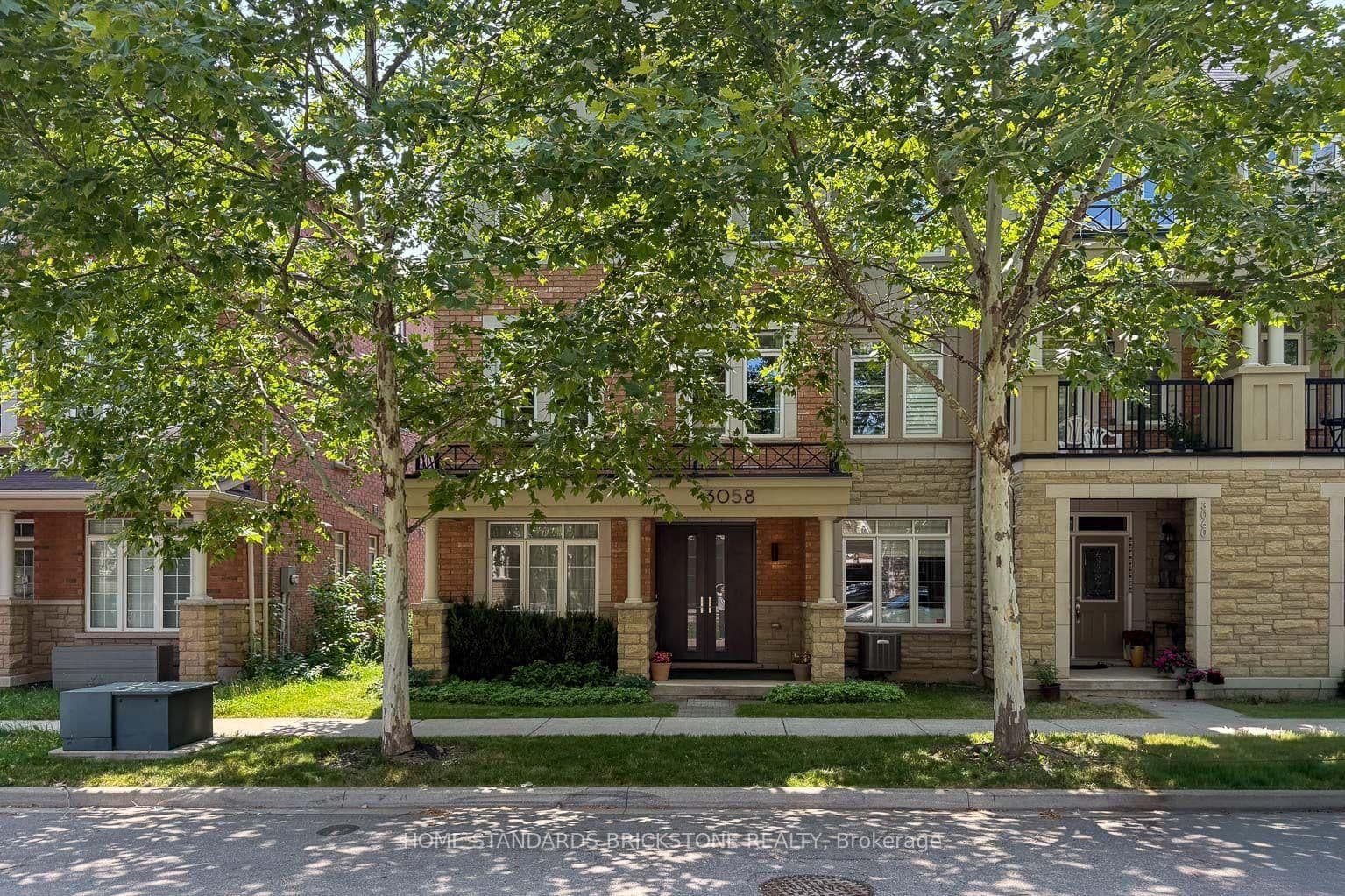 3058 Eberly Woods Drive thumbnail 2