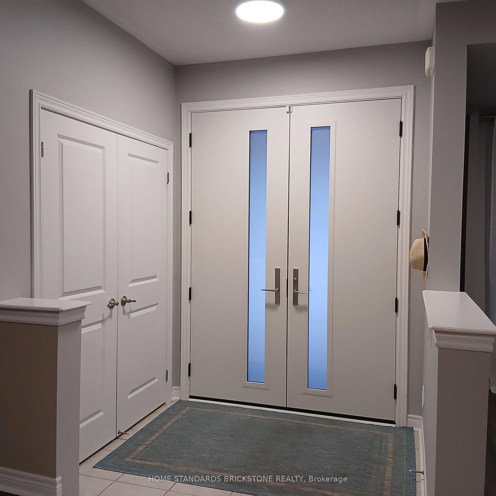 3058 Eberly Woods Drive thumbnail 3