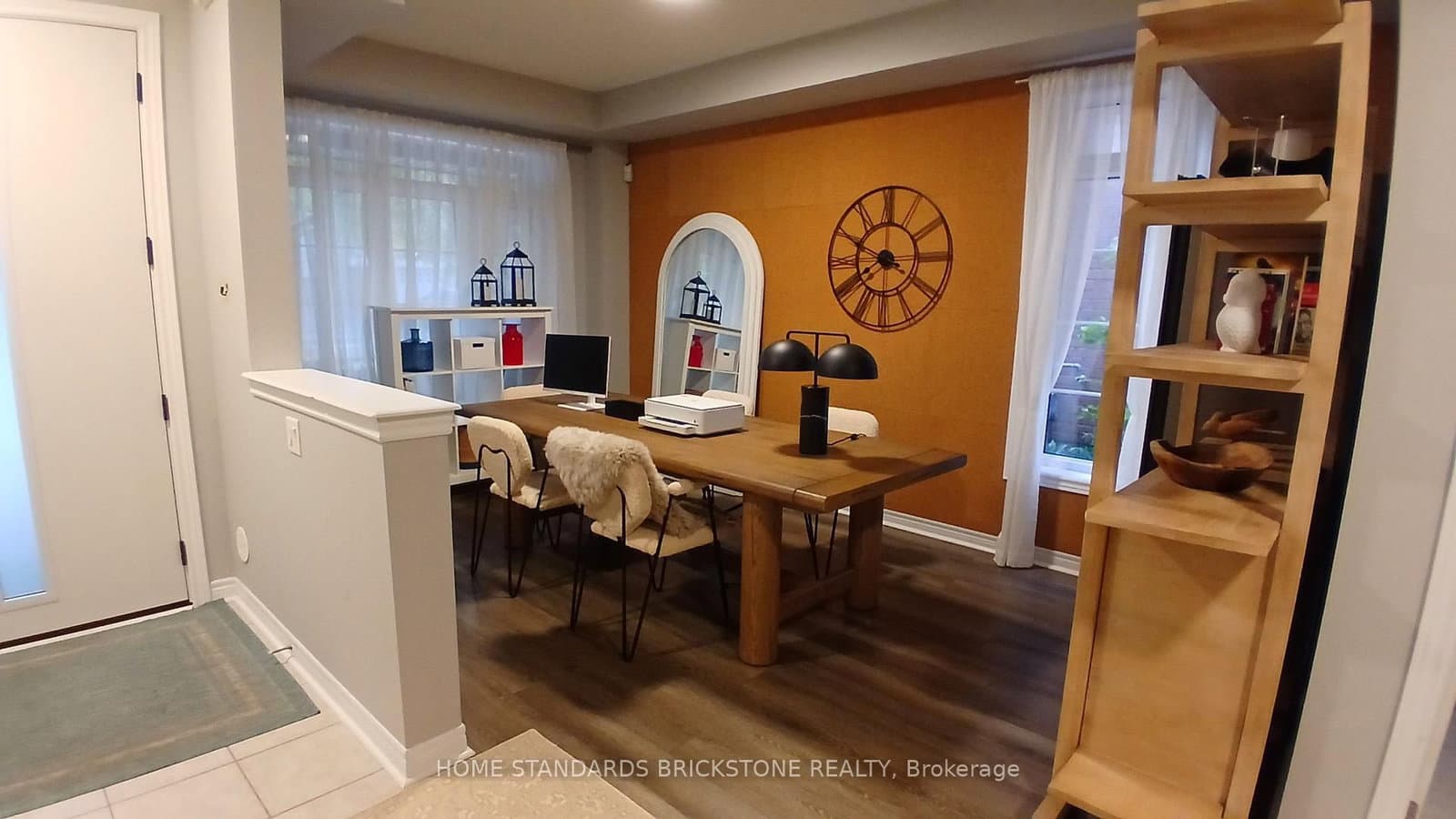 3058 Eberly Woods Drive thumbnail 5