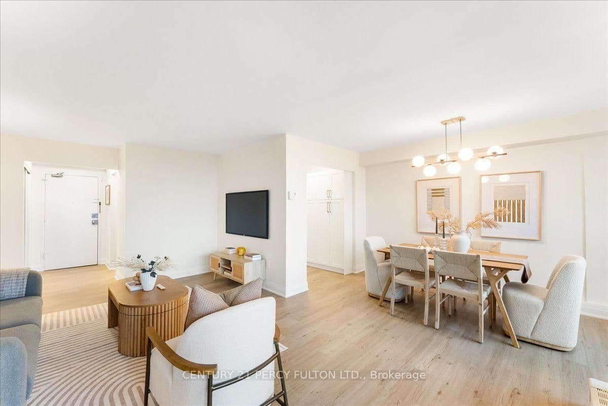 15 London Green Court, Unit 705 thumbnail 10