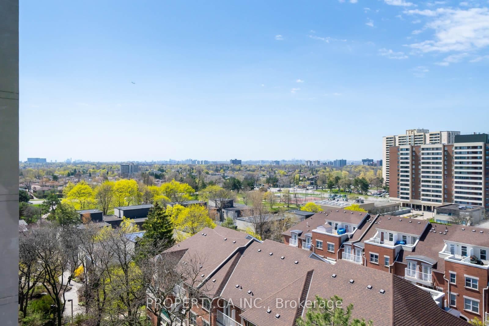 31 Four Winds Drive W, Unit 901 thumbnail 11