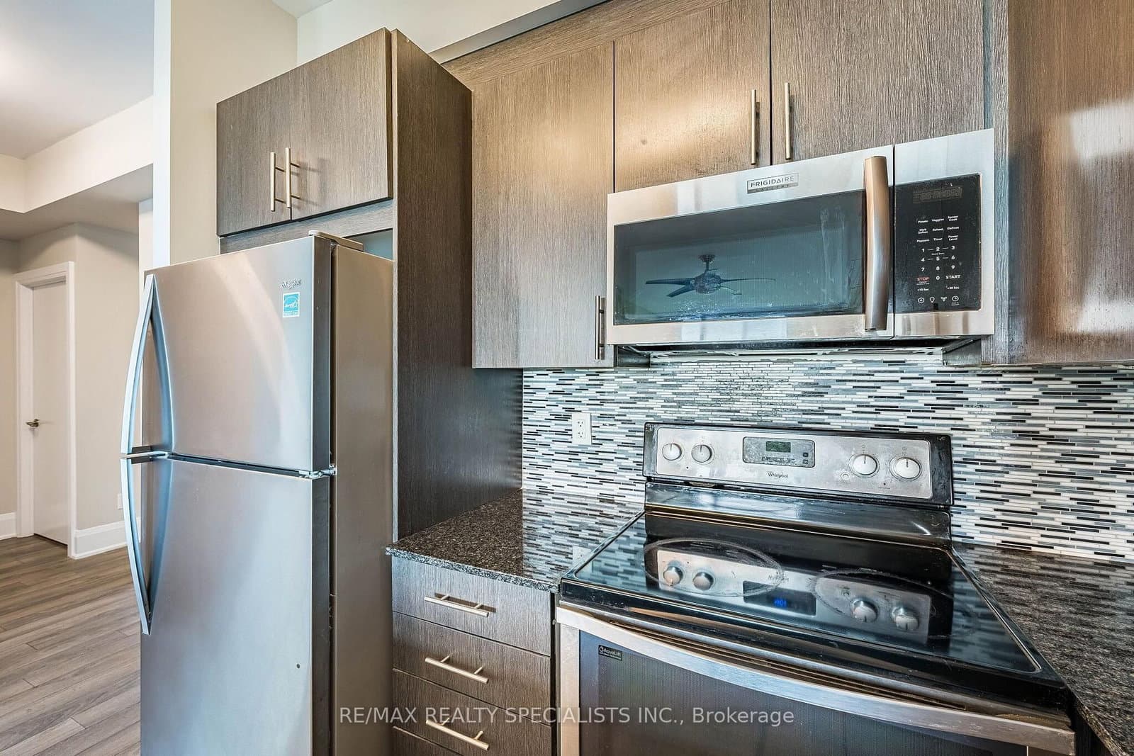 45 Yorkland Boulevard, Unit 805 thumbnail 20
