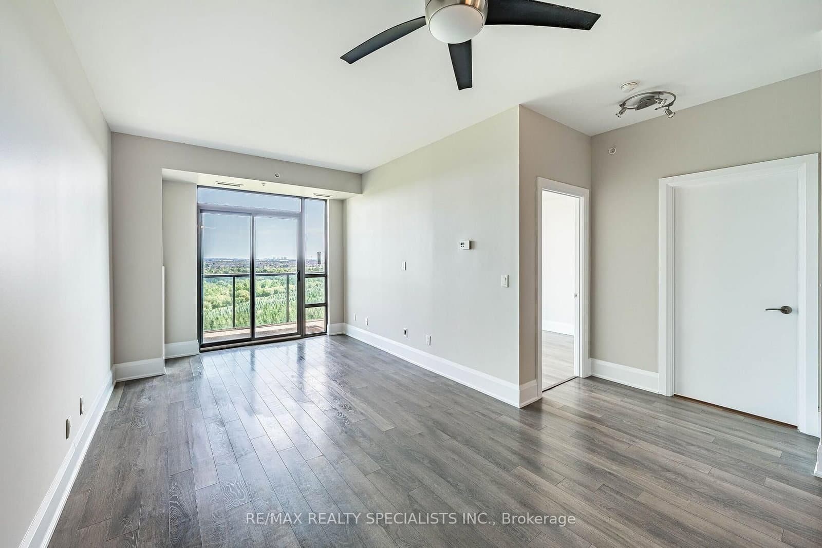 45 Yorkland Boulevard, Unit 805 thumbnail 23