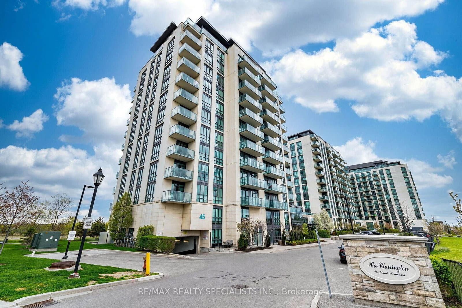 45 Yorkland Boulevard, Unit 805 thumbnail 3