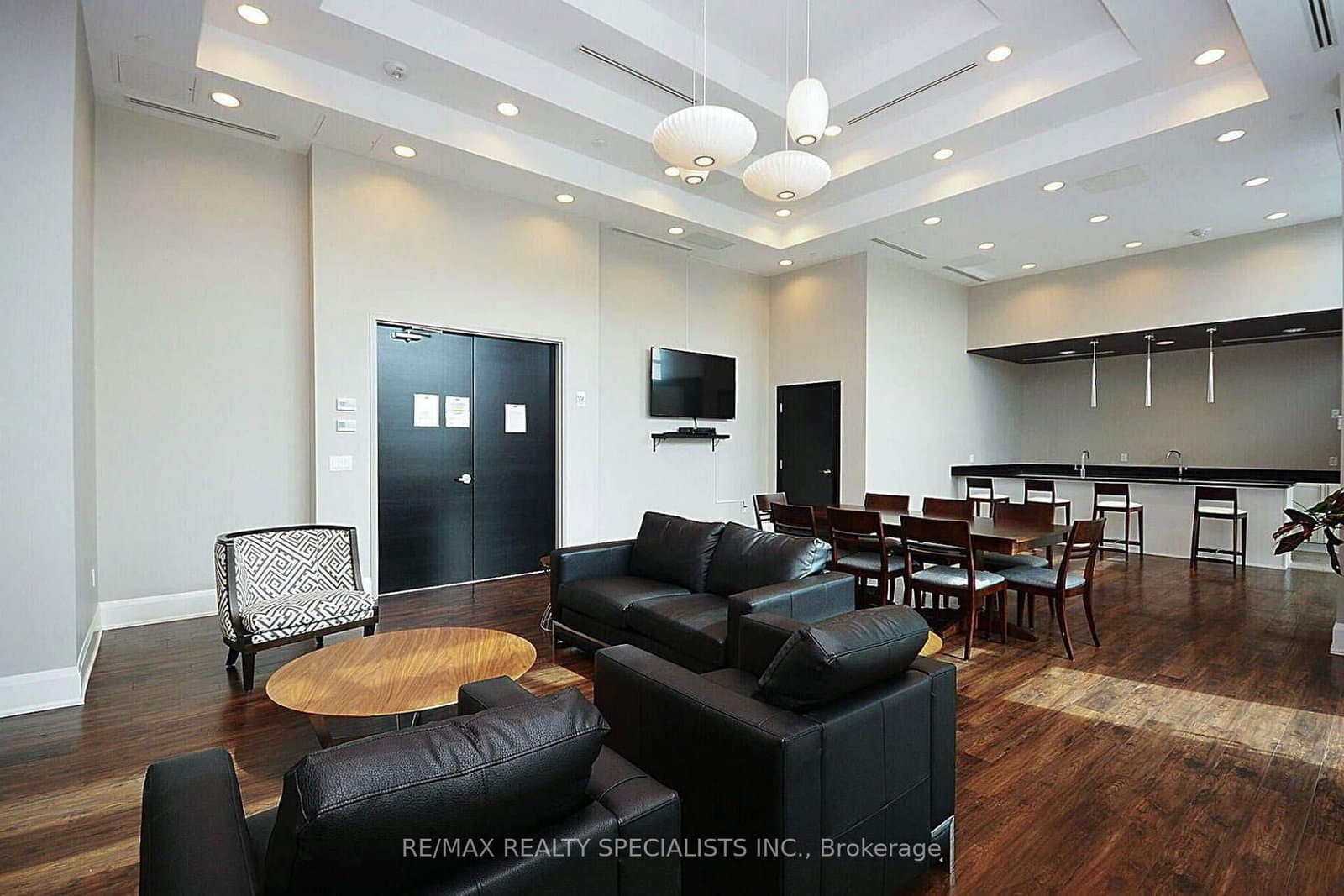45 Yorkland Boulevard, Unit 805 thumbnail 45