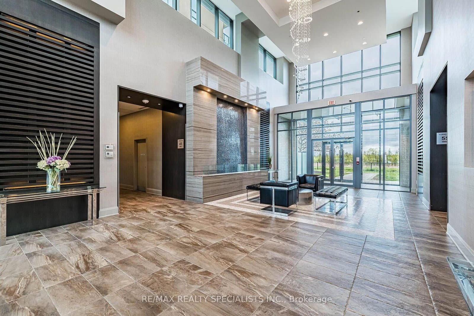 45 Yorkland Boulevard, Unit 805 thumbnail 9