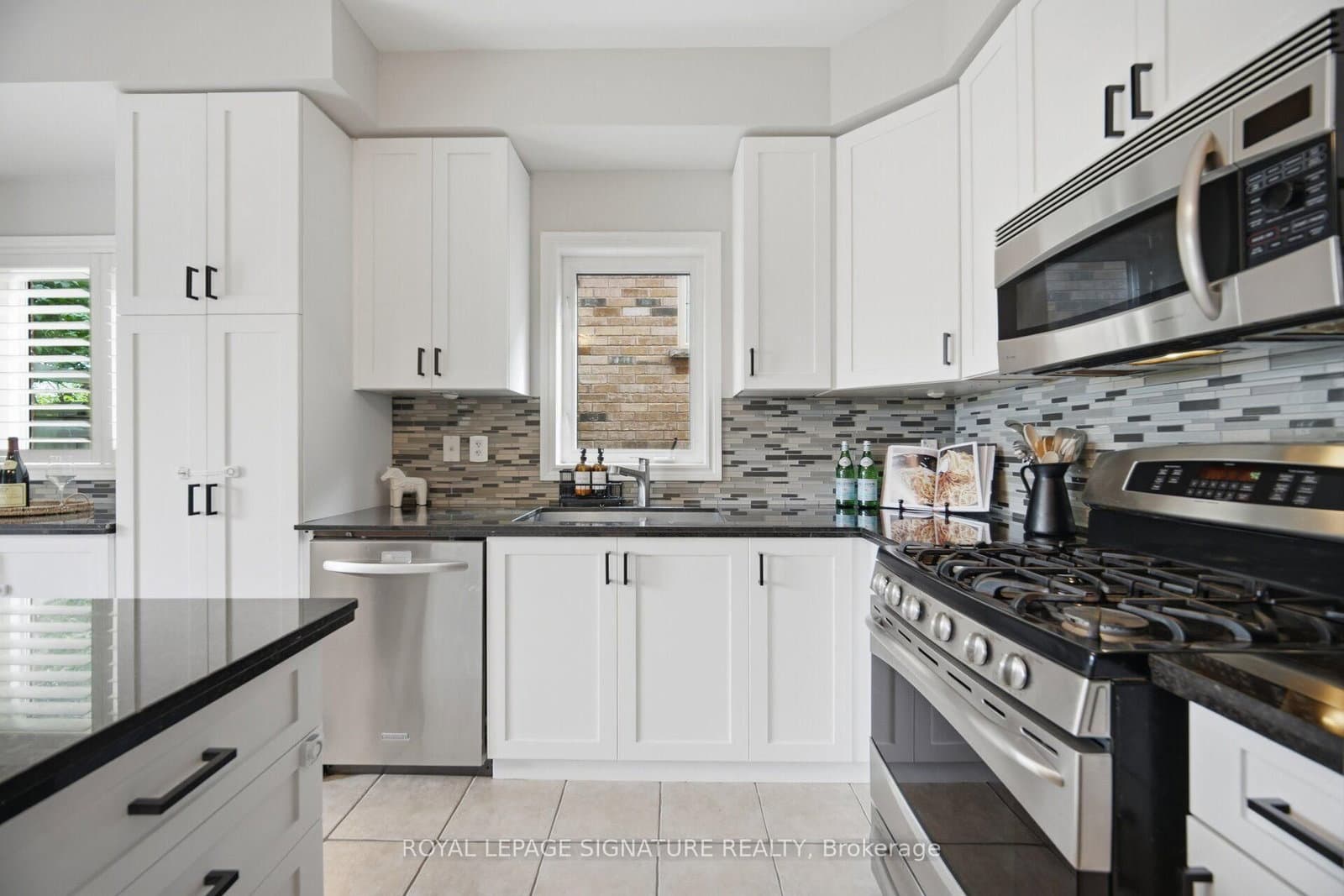 3059 Ferguson Drive thumbnail 15