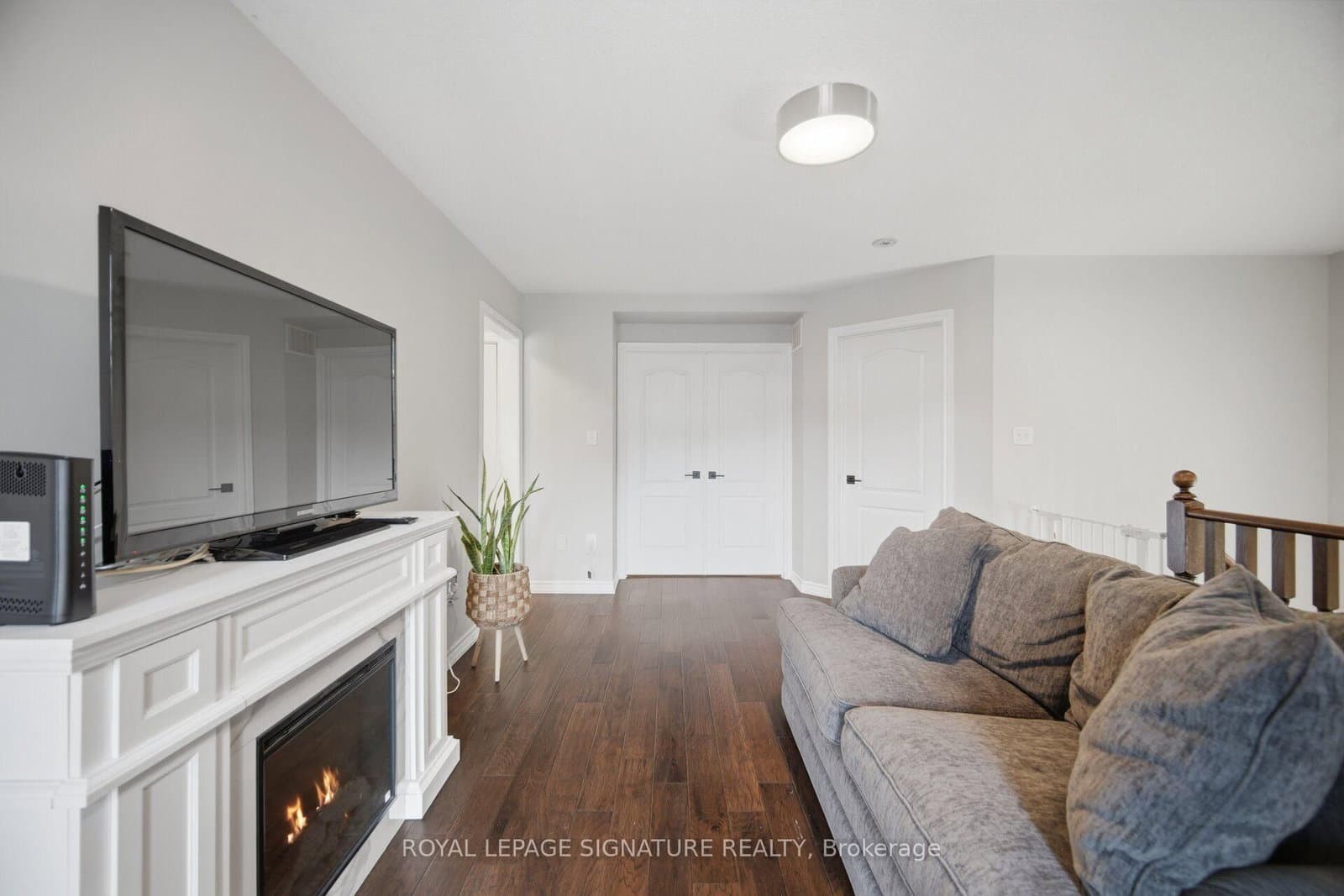 3059 Ferguson Drive thumbnail 20