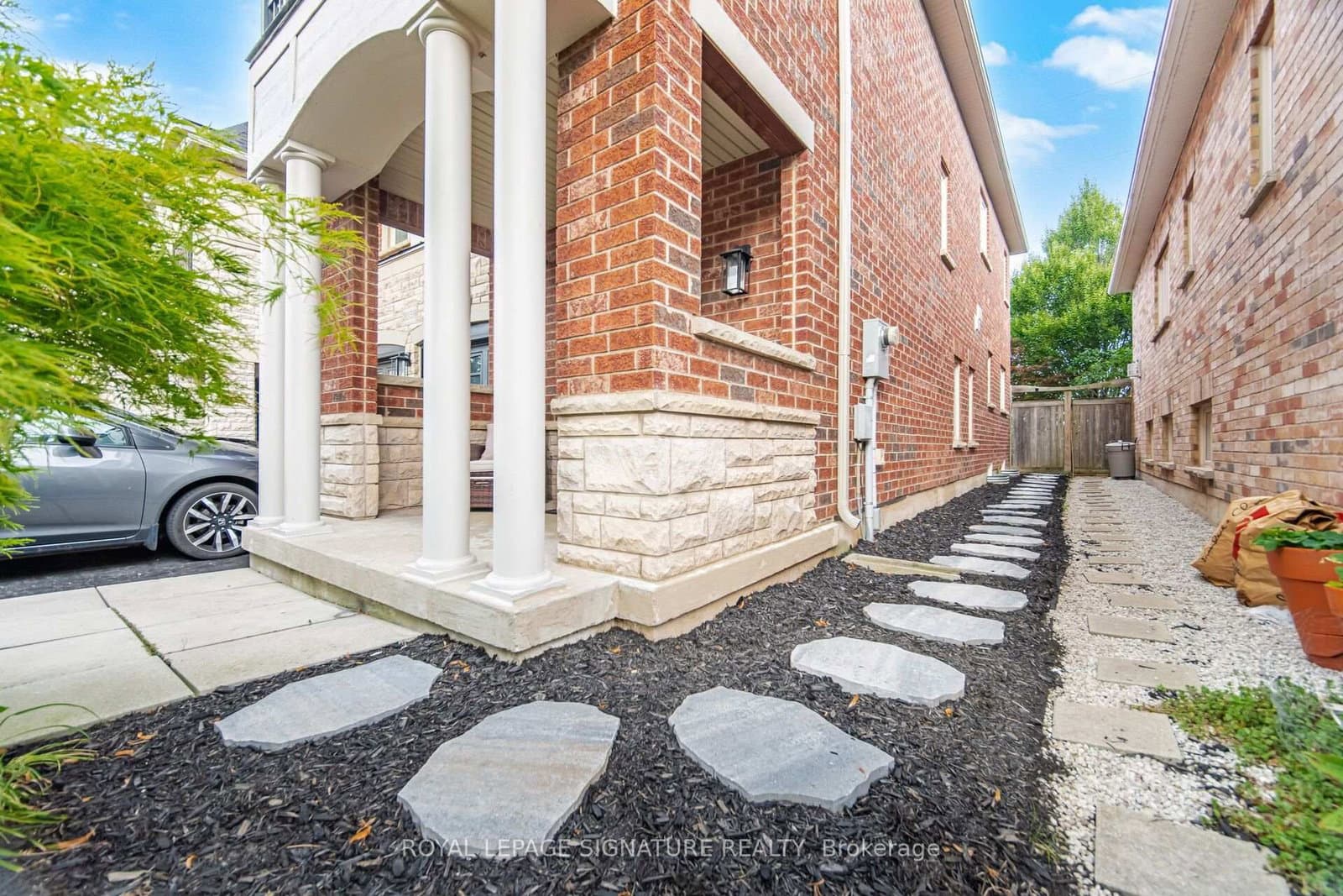 3059 Ferguson Drive thumbnail 3