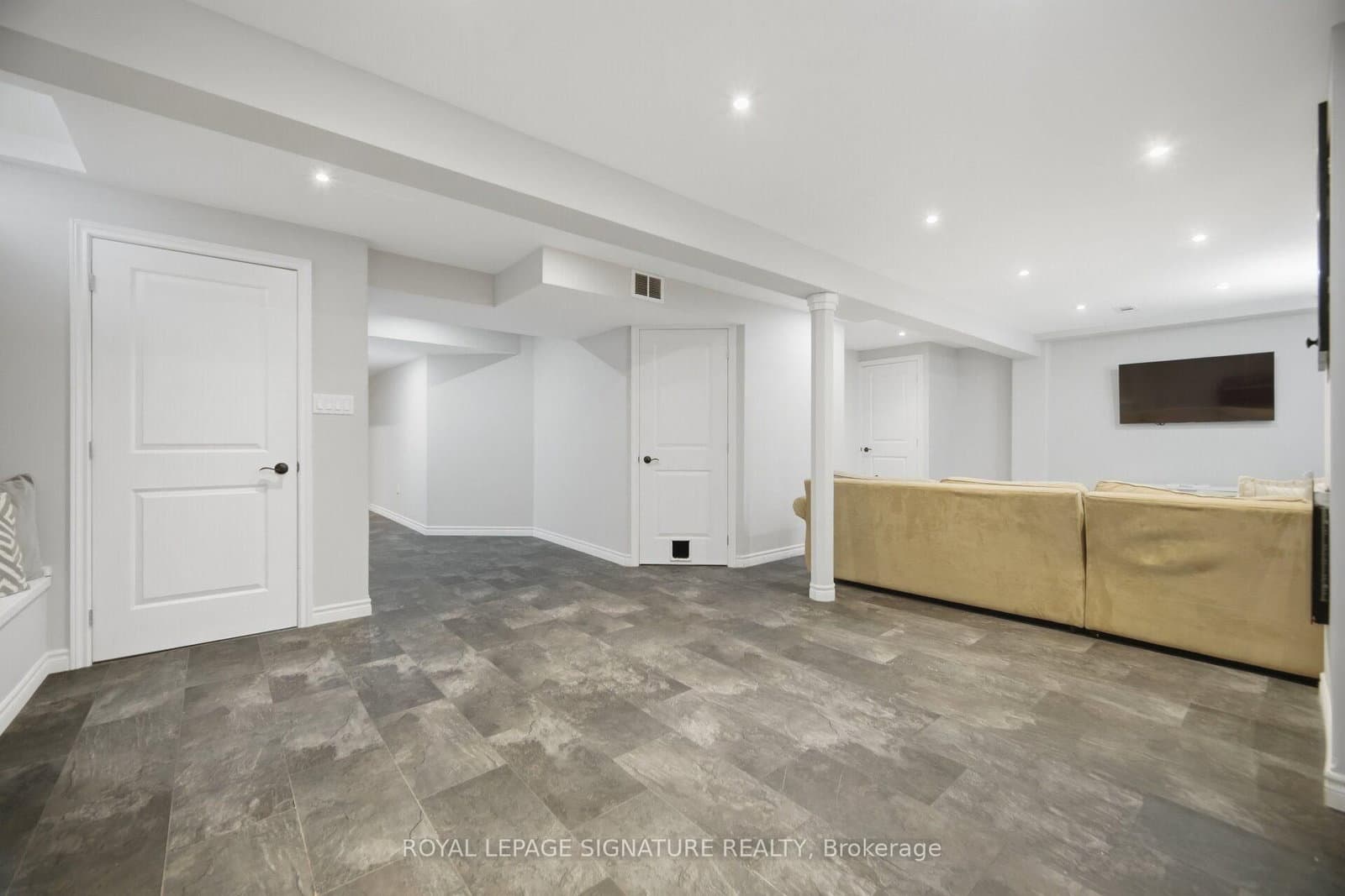 3059 Ferguson Drive thumbnail 42
