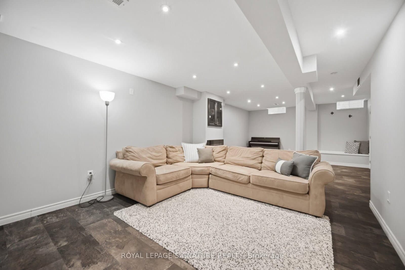 3059 Ferguson Drive thumbnail 43