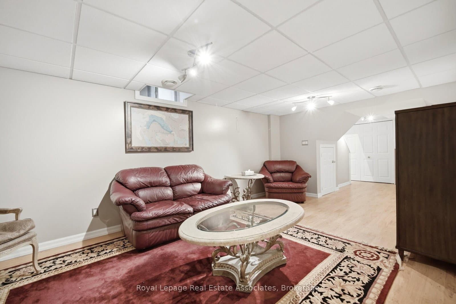 4119 Continental Drive thumbnail 37