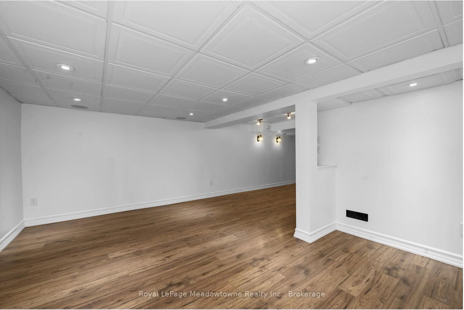 96 Macdonald Crescent thumbnail 25