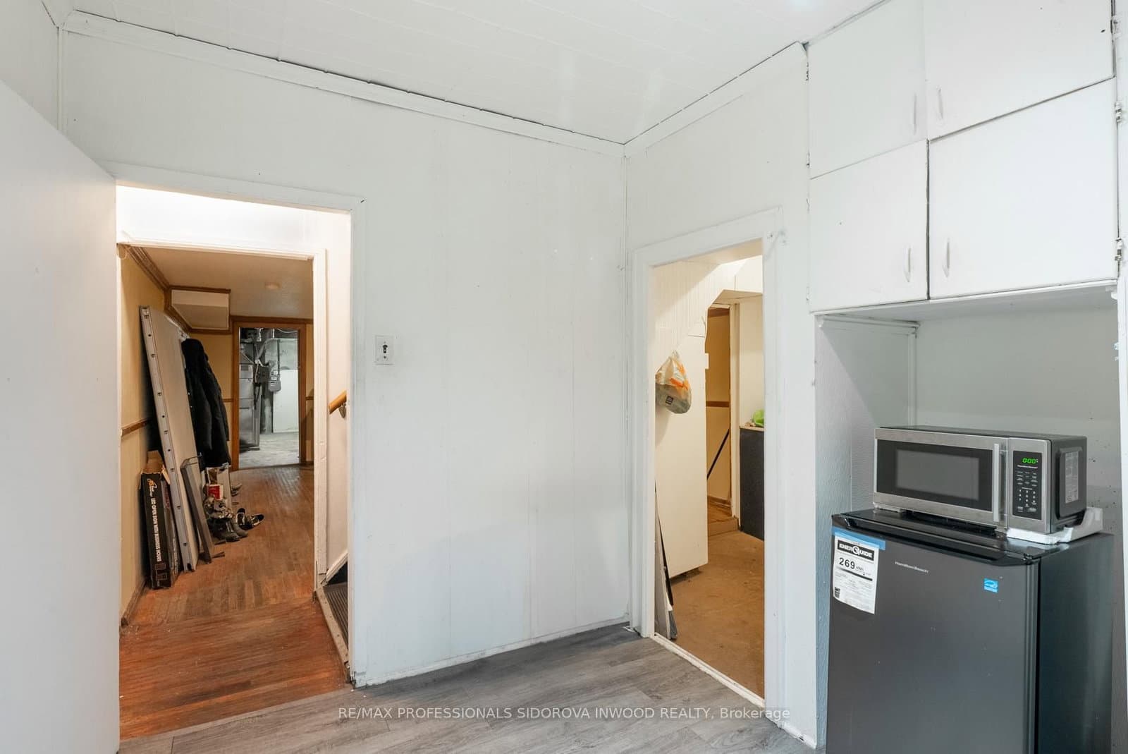 1665 Bloor Street W thumbnail 13