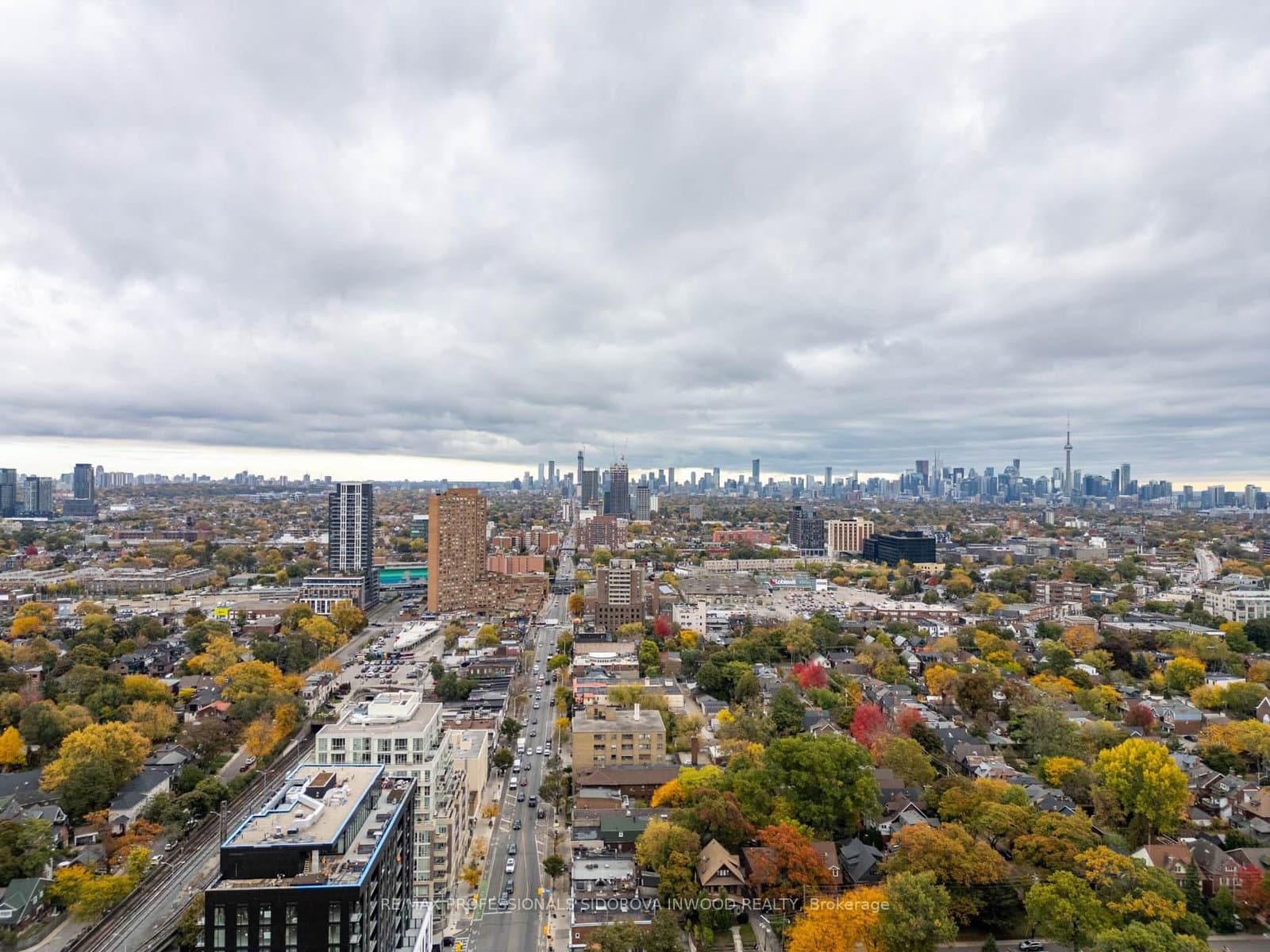 1665 Bloor Street W thumbnail 25