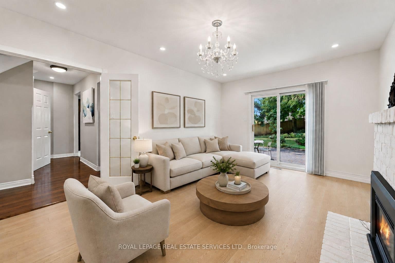 1512 Princeton Crescent thumbnail 22