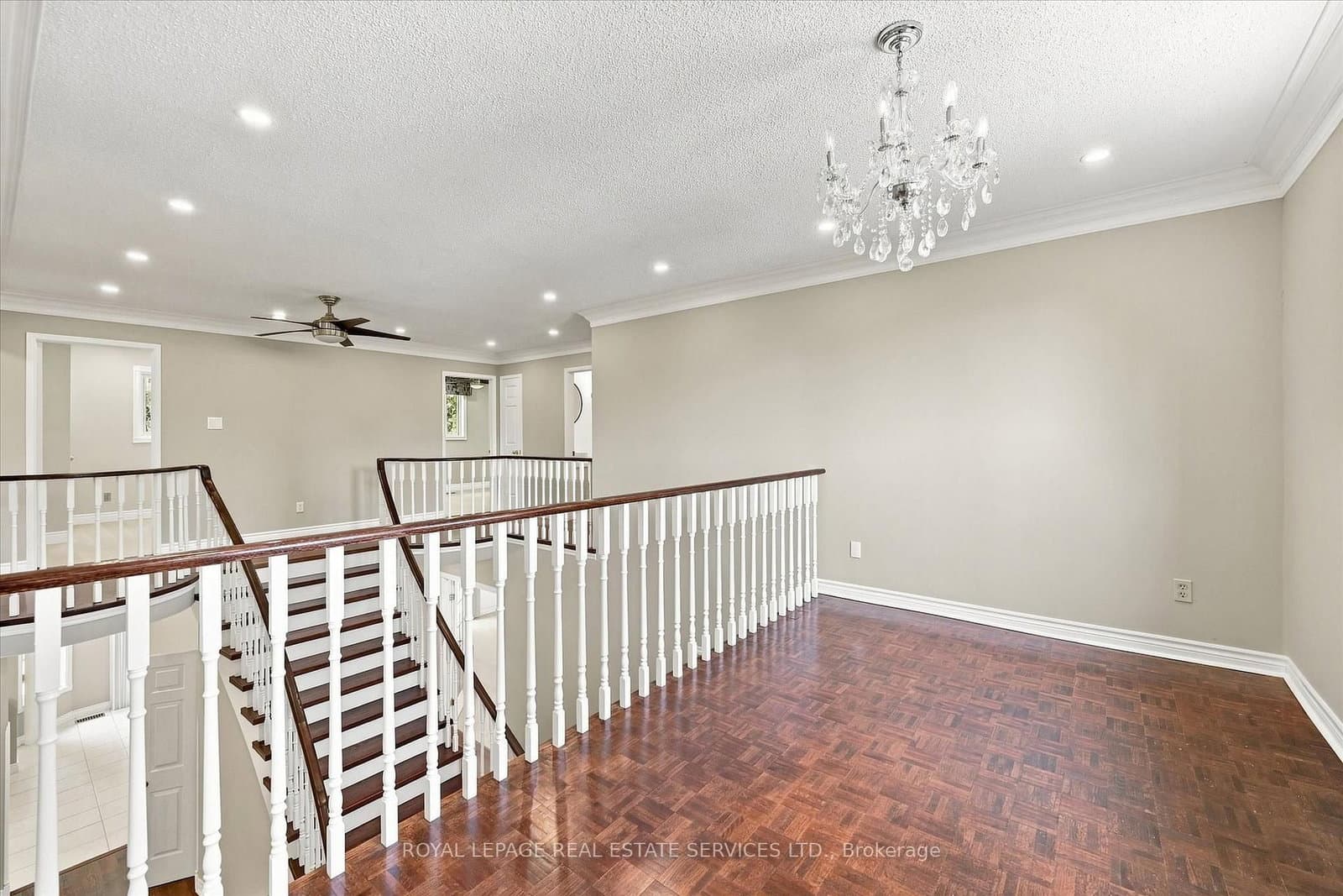 1512 Princeton Crescent thumbnail 30