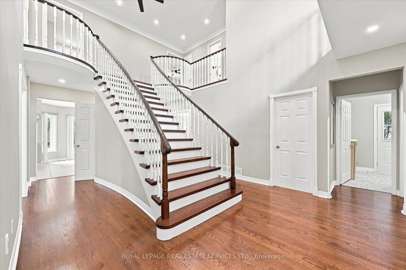 1512 Princeton Crescent thumbnail 6