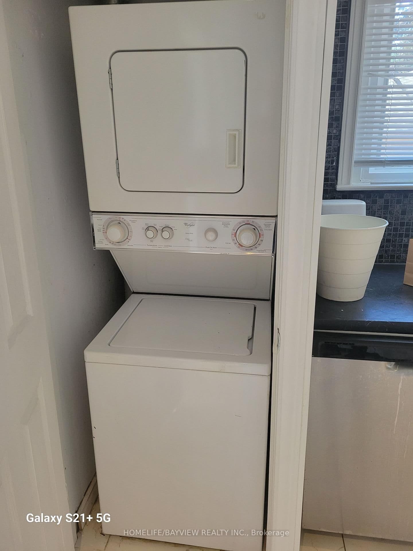 68 Broadoaks(main floor only) Drive thumbnail 15