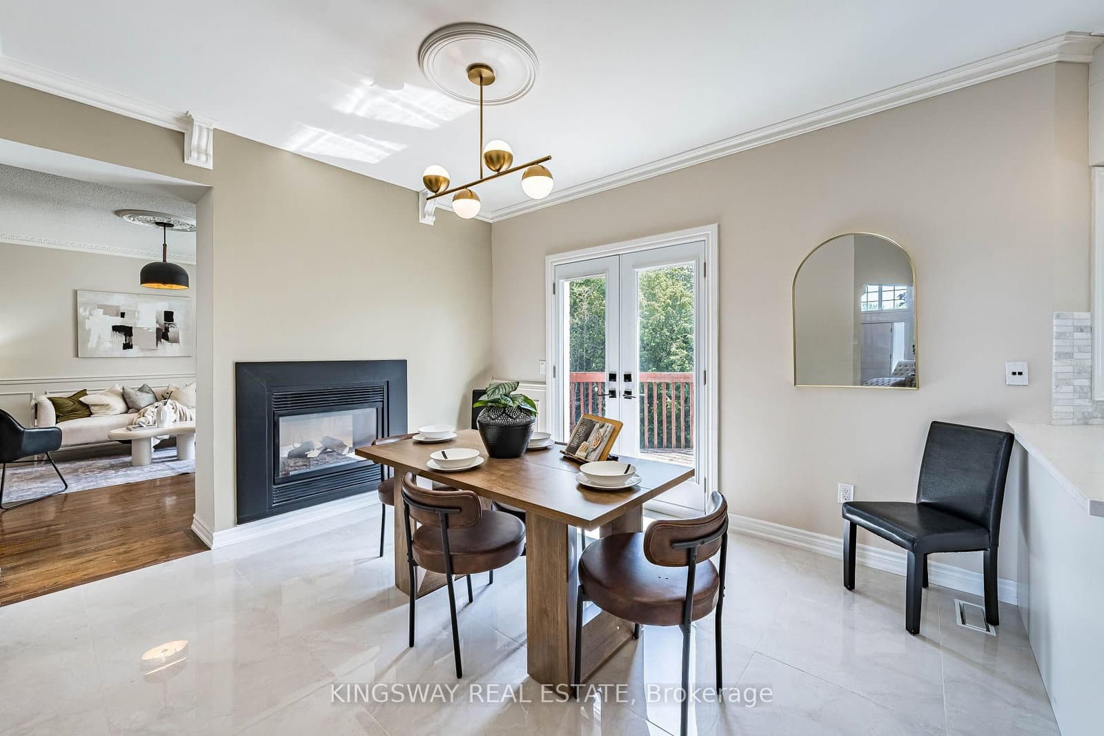 5969 RAYSHAW Crescent E thumbnail 11