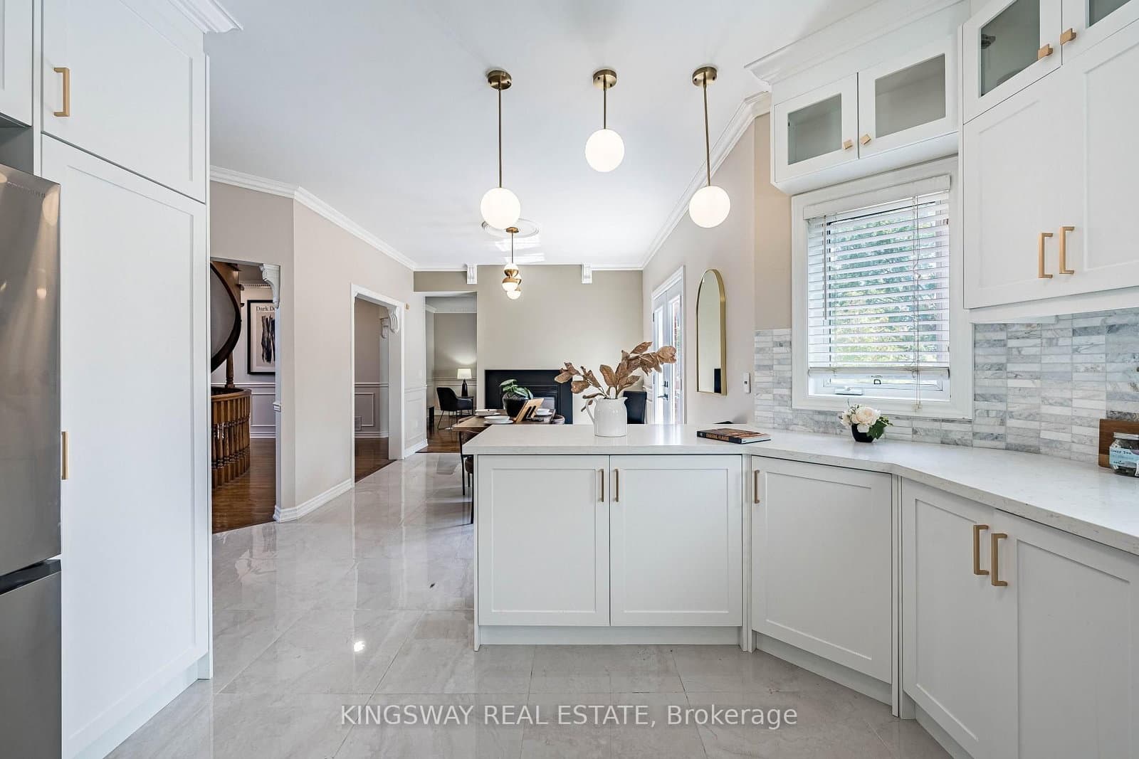 5969 RAYSHAW Crescent E thumbnail 16
