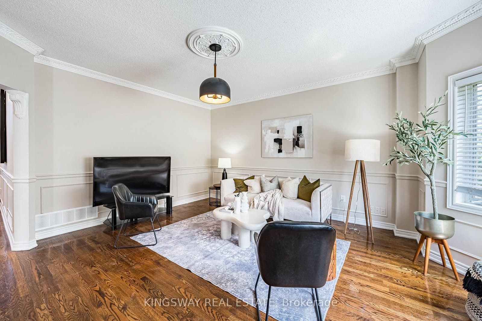 5969 RAYSHAW Crescent E thumbnail 18
