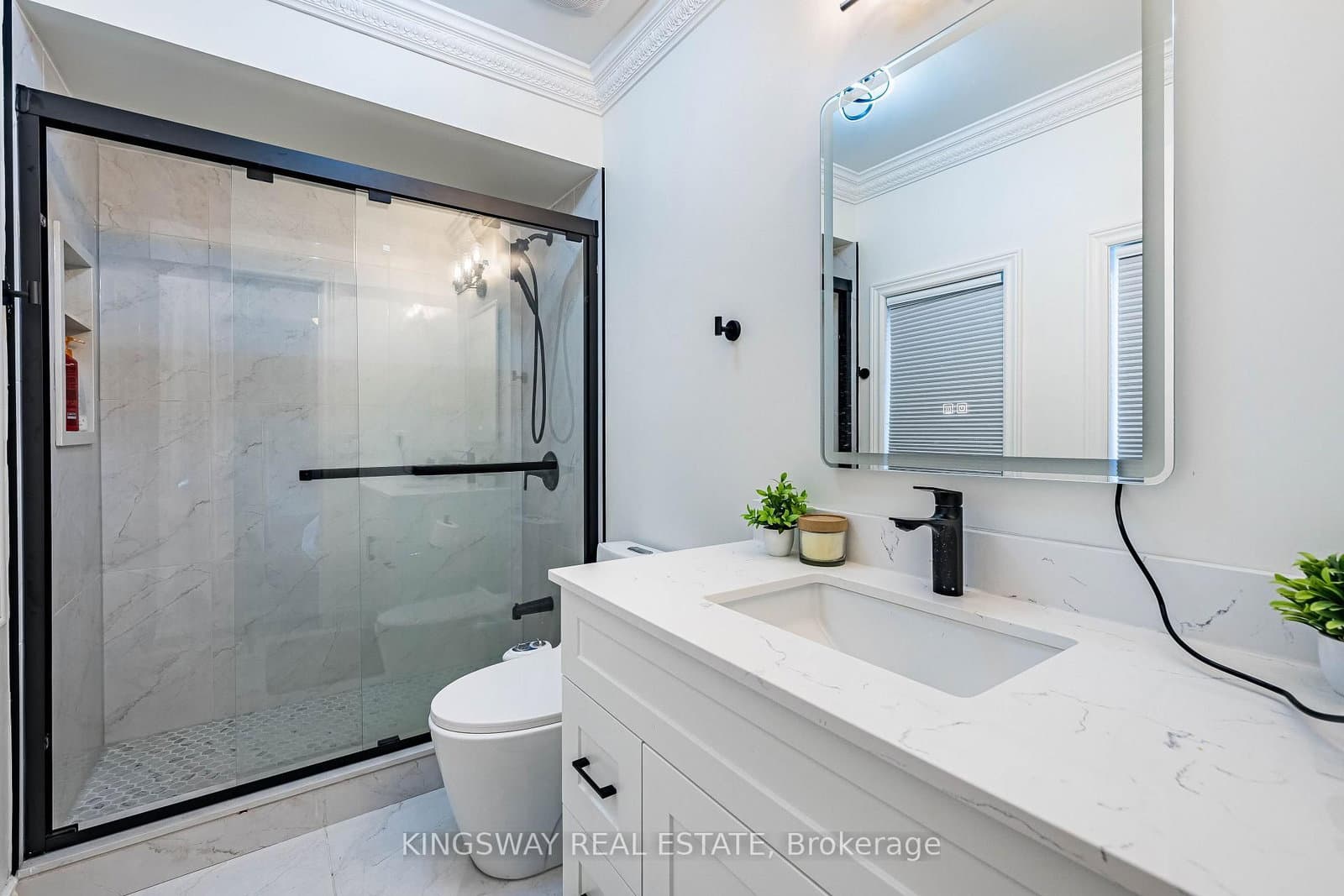 5969 RAYSHAW Crescent E thumbnail 33