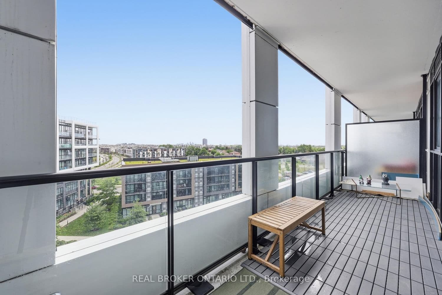 50 George Butchart Drive, Unit 608 thumbnail 32