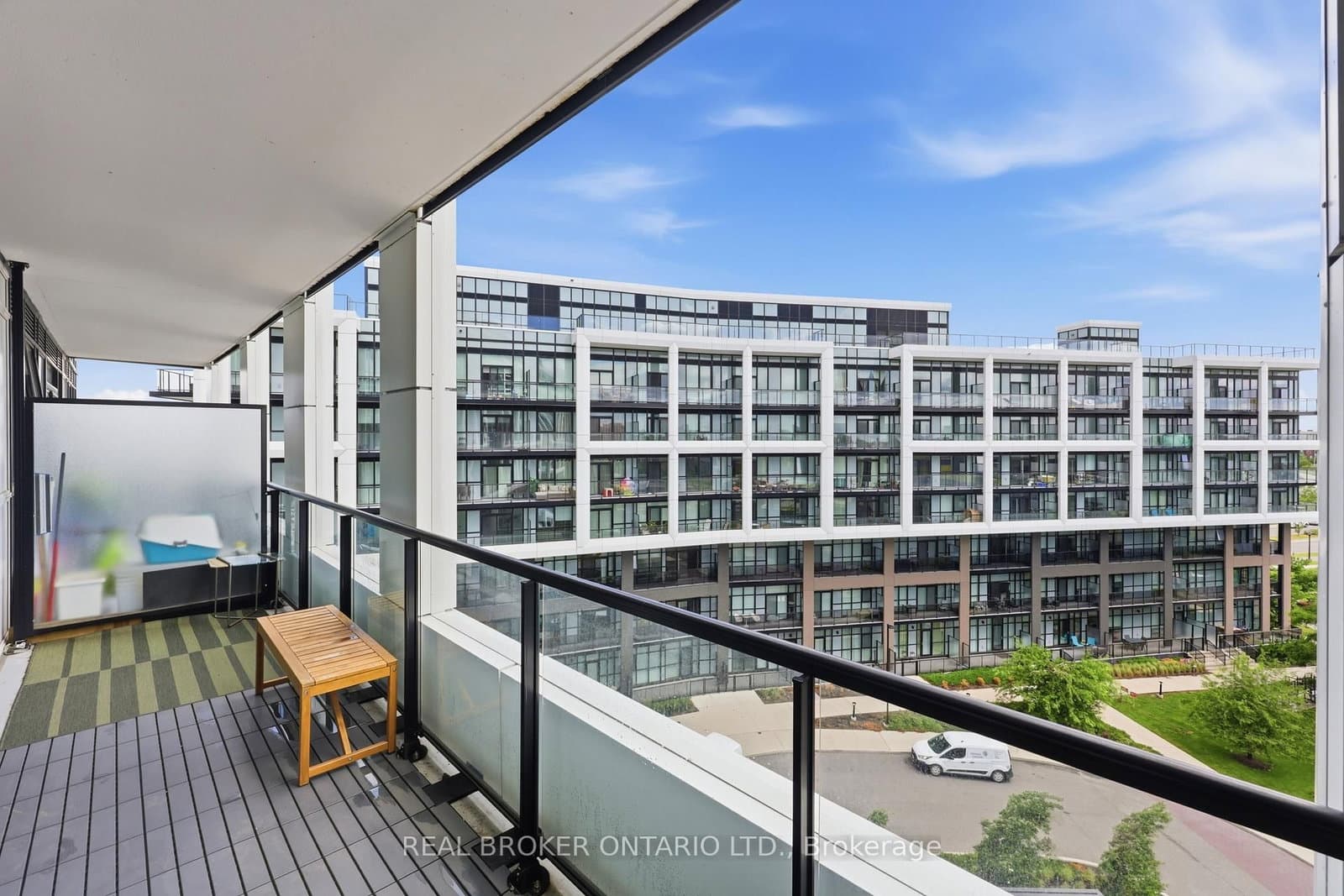 50 George Butchart Drive, Unit 608 thumbnail 33