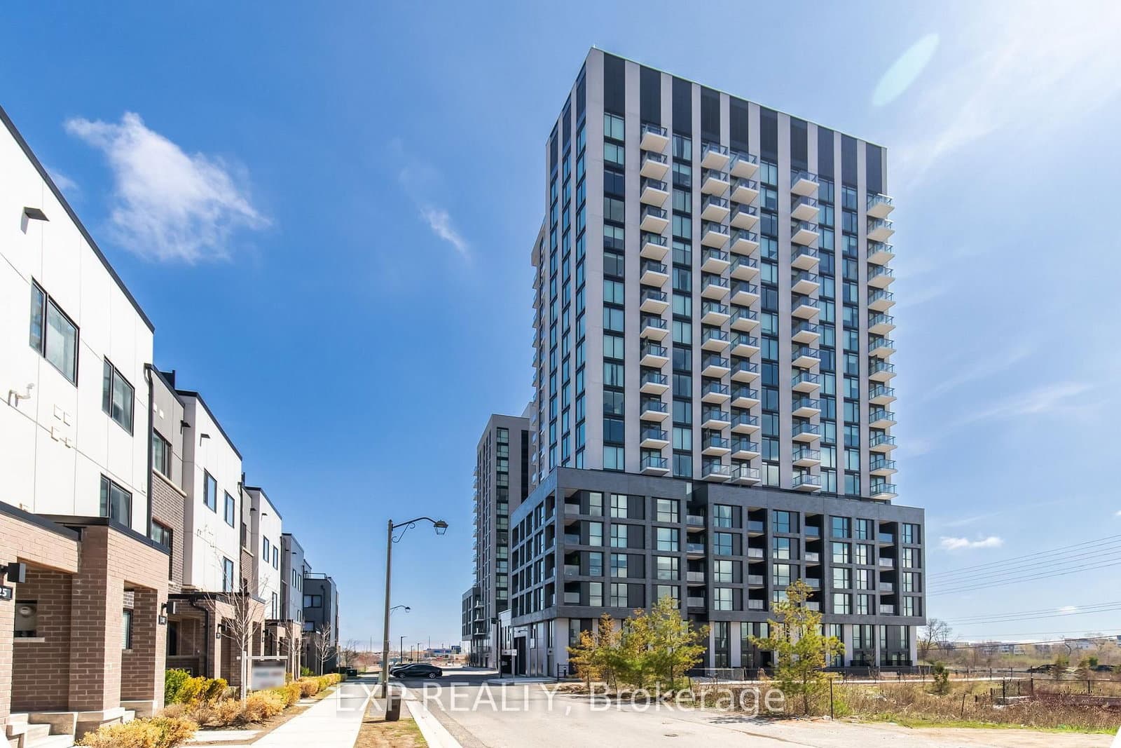 3071 Trafalgar Road, Unit 1108 thumbnail 2