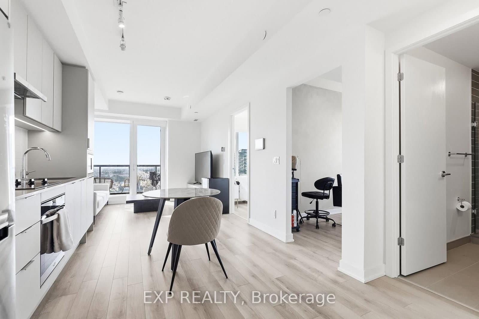 3071 Trafalgar Road, Unit 1108 thumbnail 20