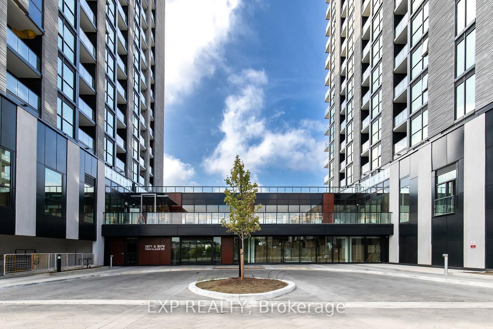 3071 Trafalgar Road, Unit 1108 thumbnail 3