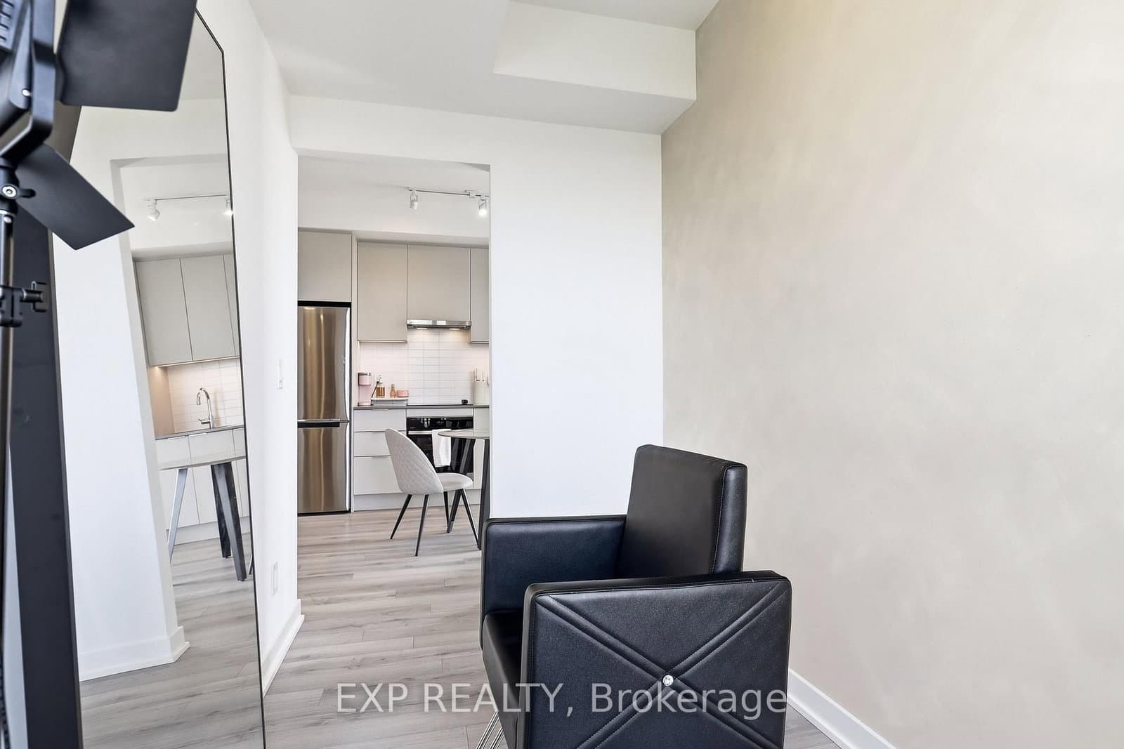 3071 Trafalgar Road, Unit 1108 thumbnail 33