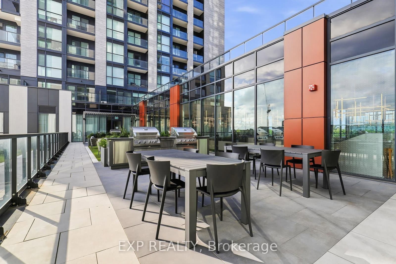 3071 Trafalgar Road, Unit 1108 thumbnail 43