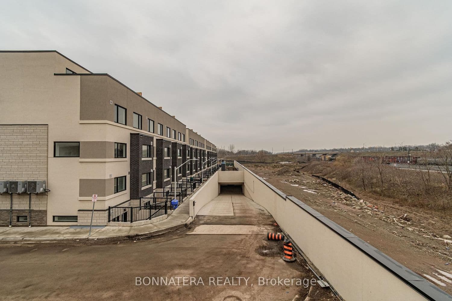 1121 Cooke Boulevard, Unit 59 thumbnail 16