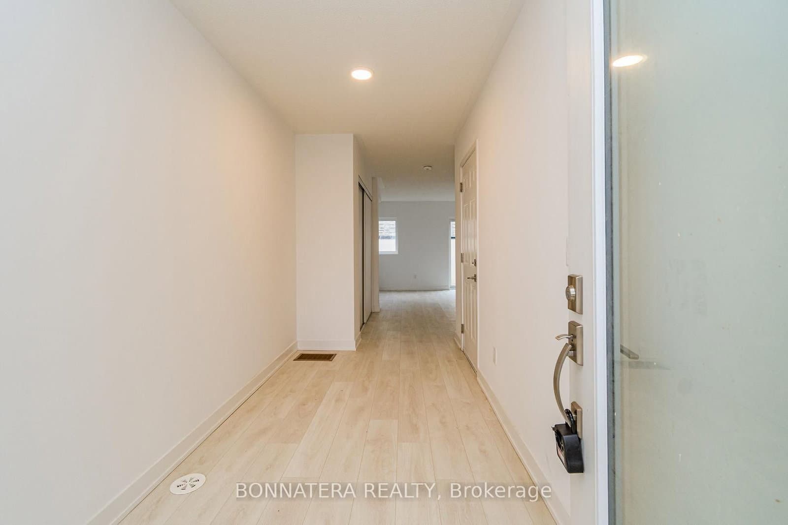 1121 Cooke Boulevard, Unit 59 thumbnail 7