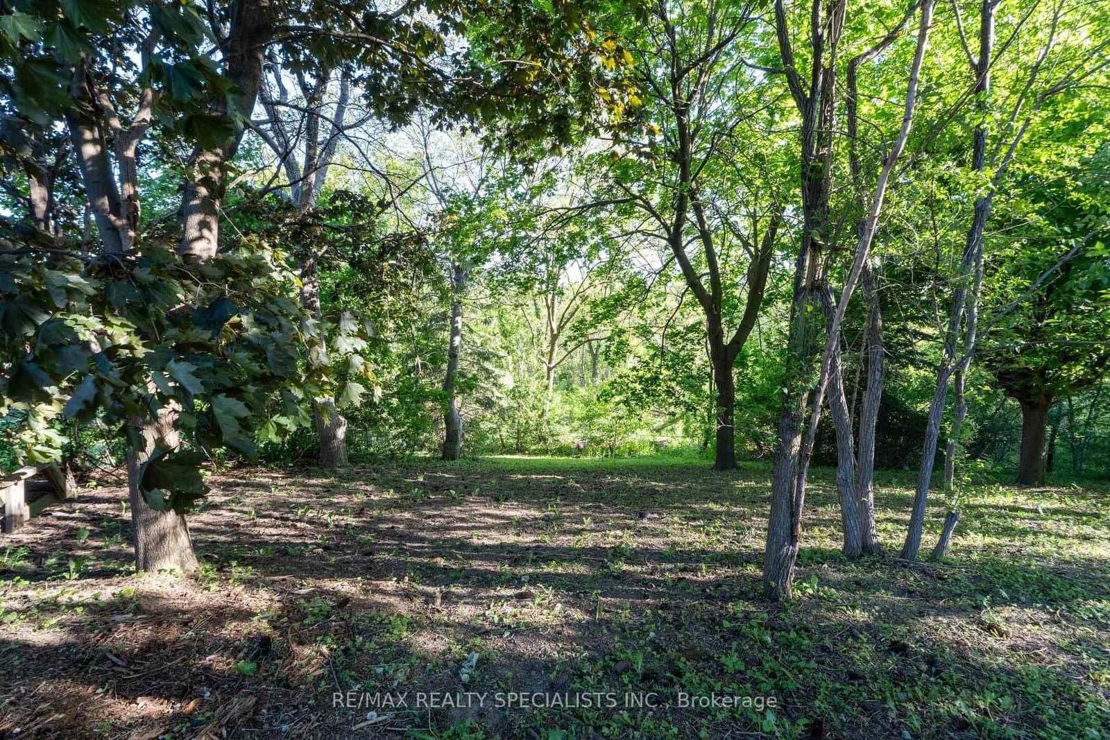 8 River View Drive thumbnail 49