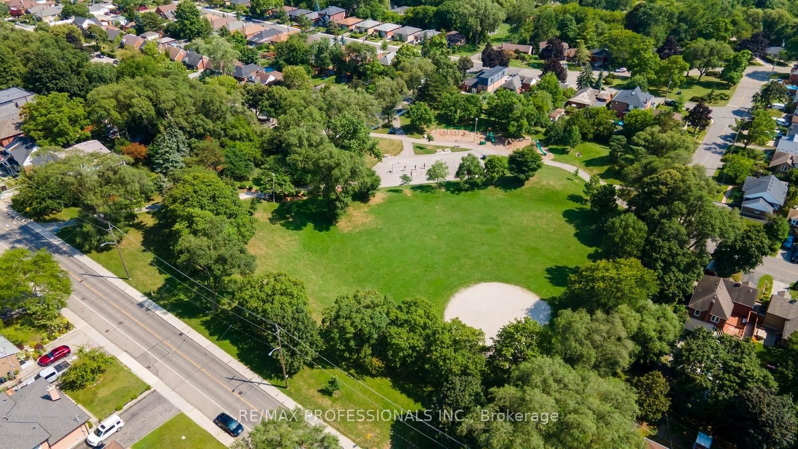 21 Brendwin Road thumbnail 37