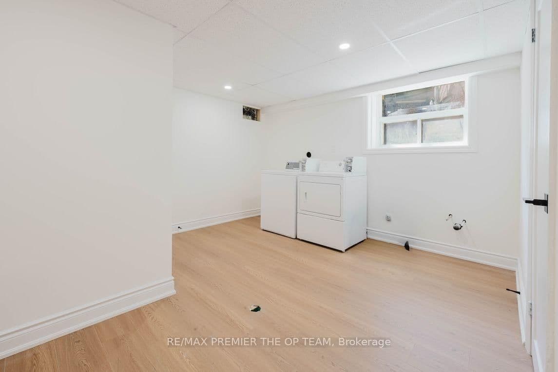 299 Quebec Avenue, Unit 3 thumbnail 21