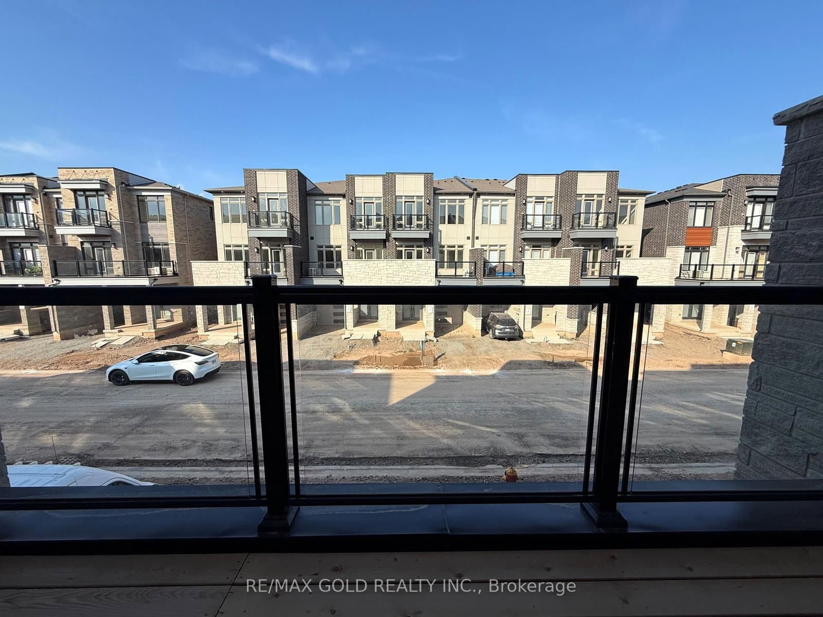 3314 Azam Way thumbnail 10