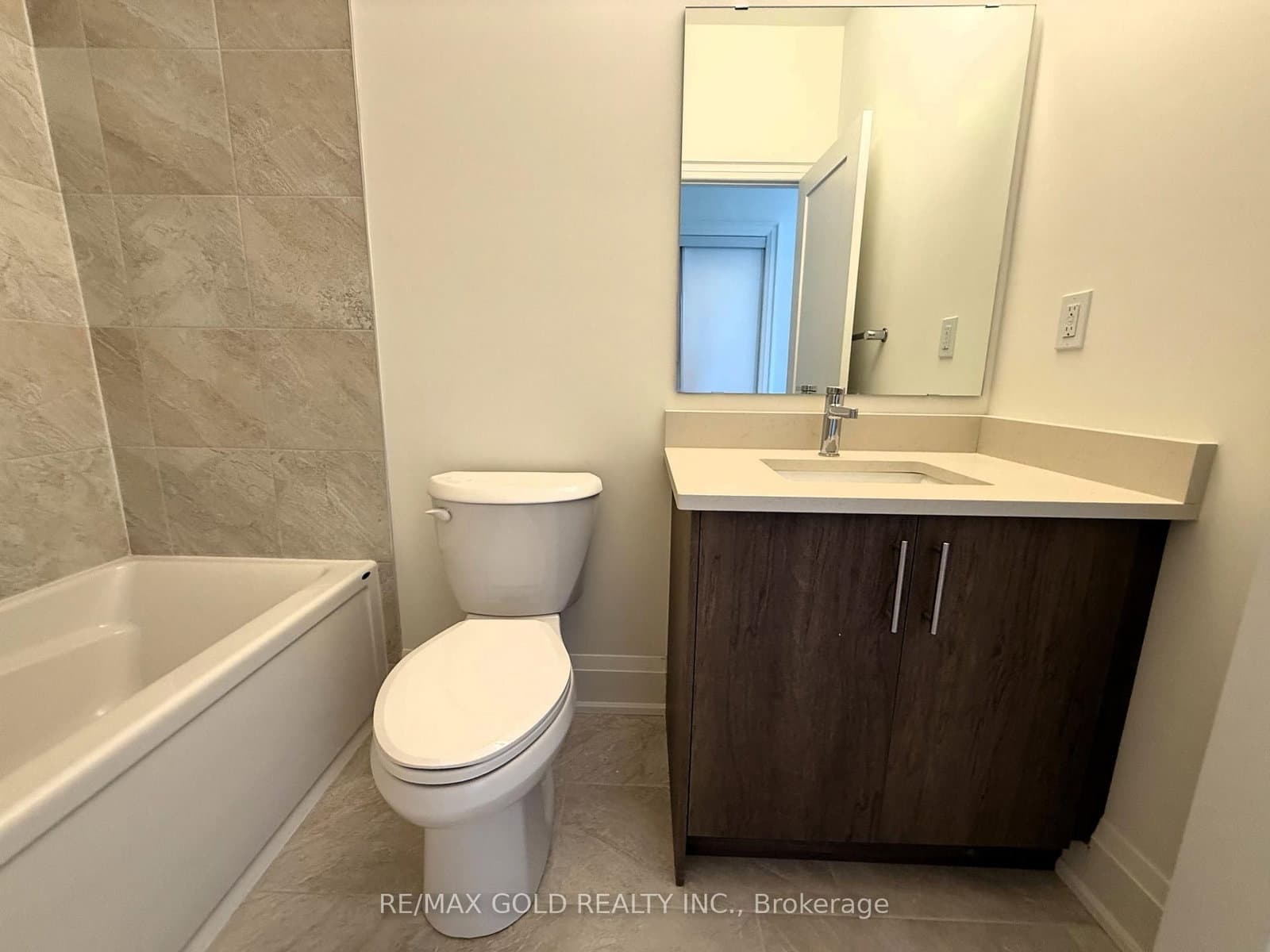 3314 Azam Way thumbnail 16