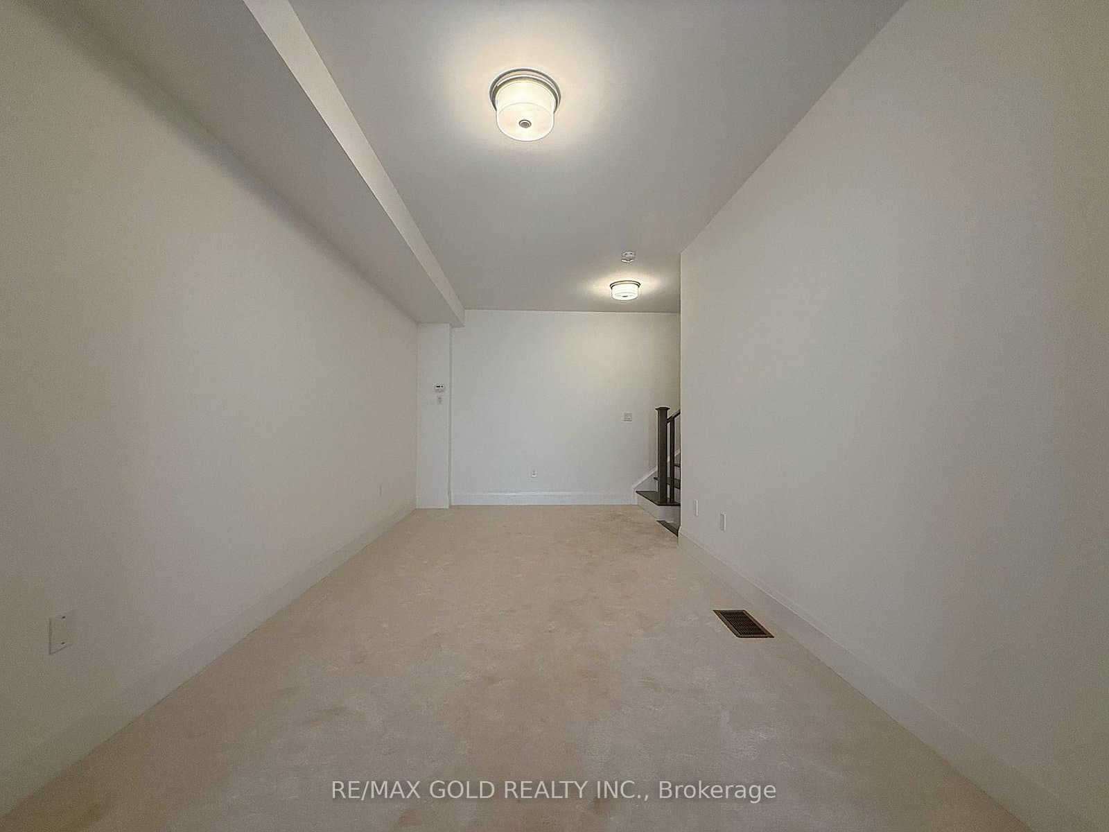 3314 Azam Way thumbnail 2