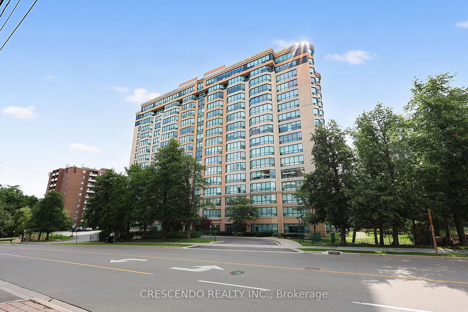 100 Millside Drive, Unit 201 thumbnail 23