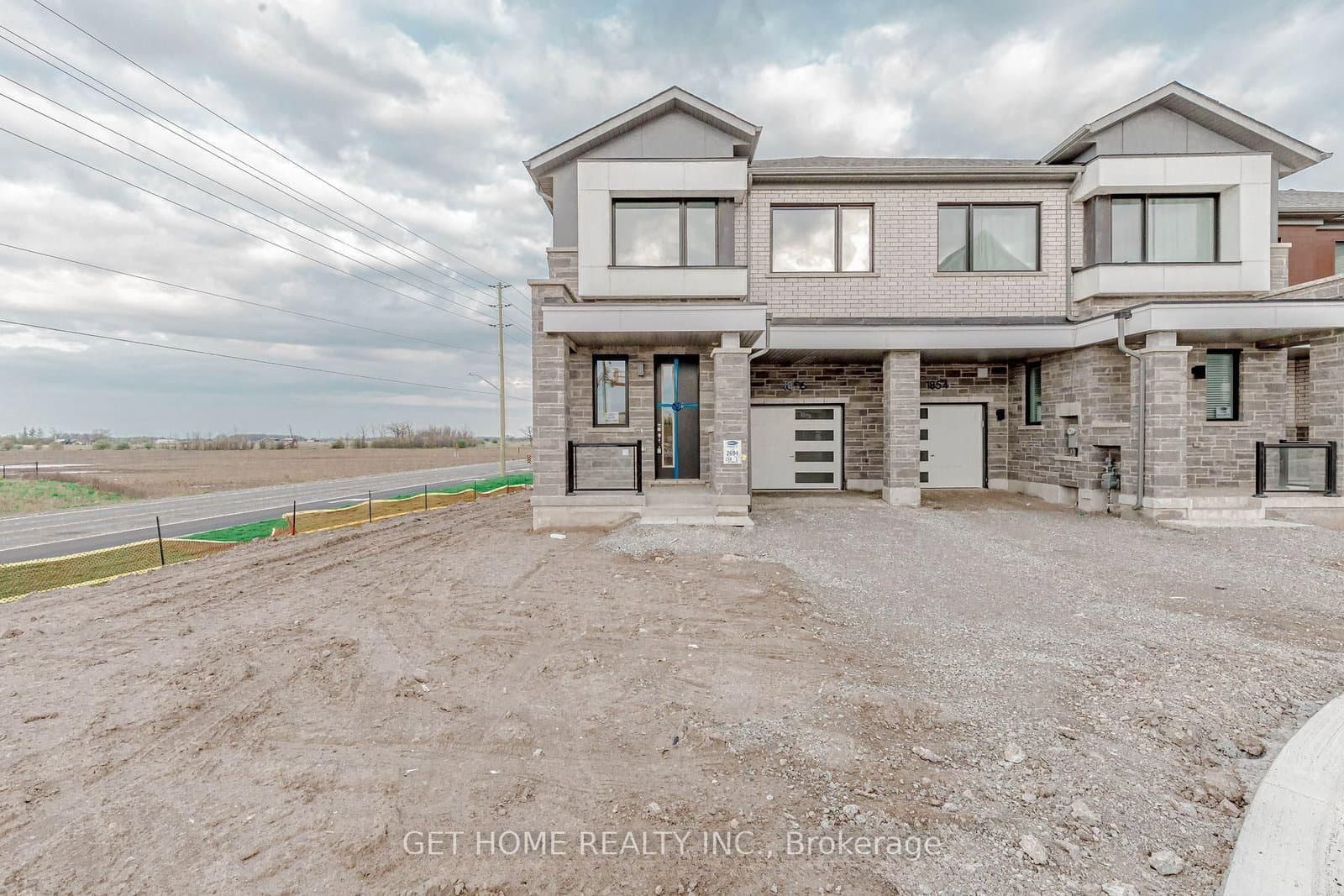 1856 Thames Circle - Image 1