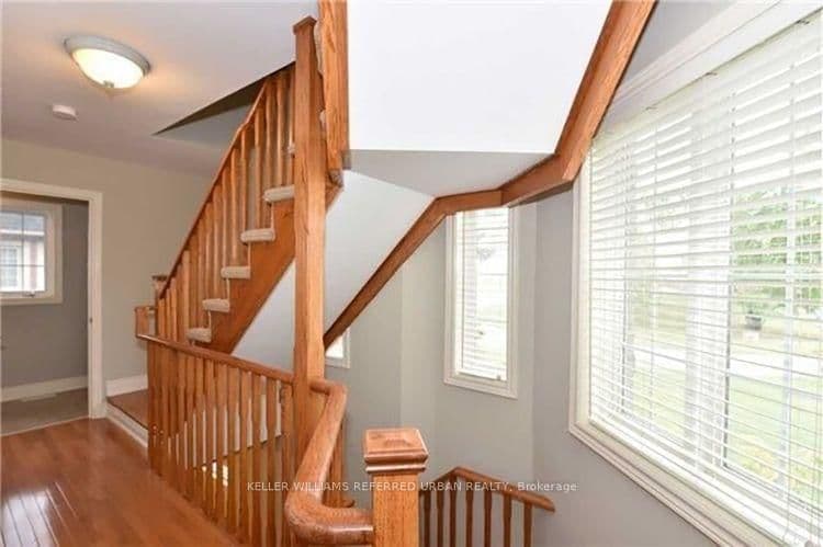 967 Kipling Avenue thumbnail 9