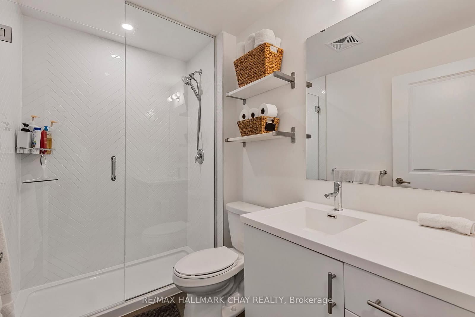3200 William Coltson Avenue, Unit 901 thumbnail 11
