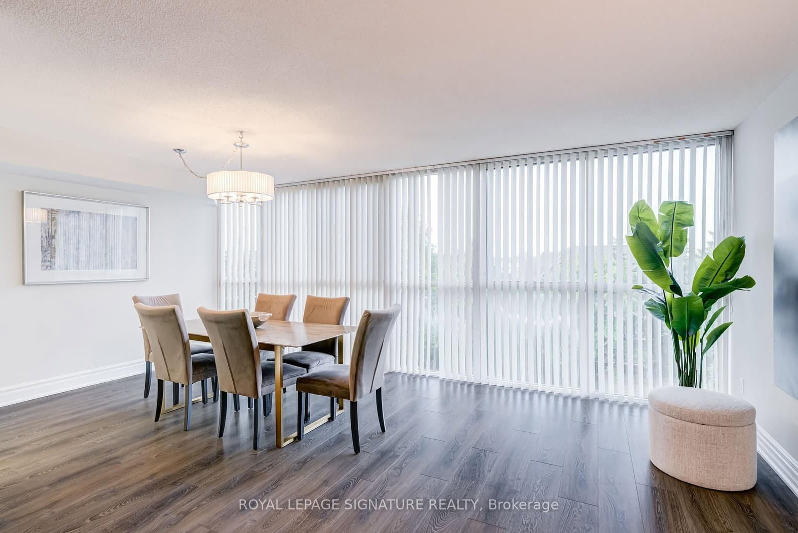 880 Dundas Street W, Unit 405 thumbnail 19