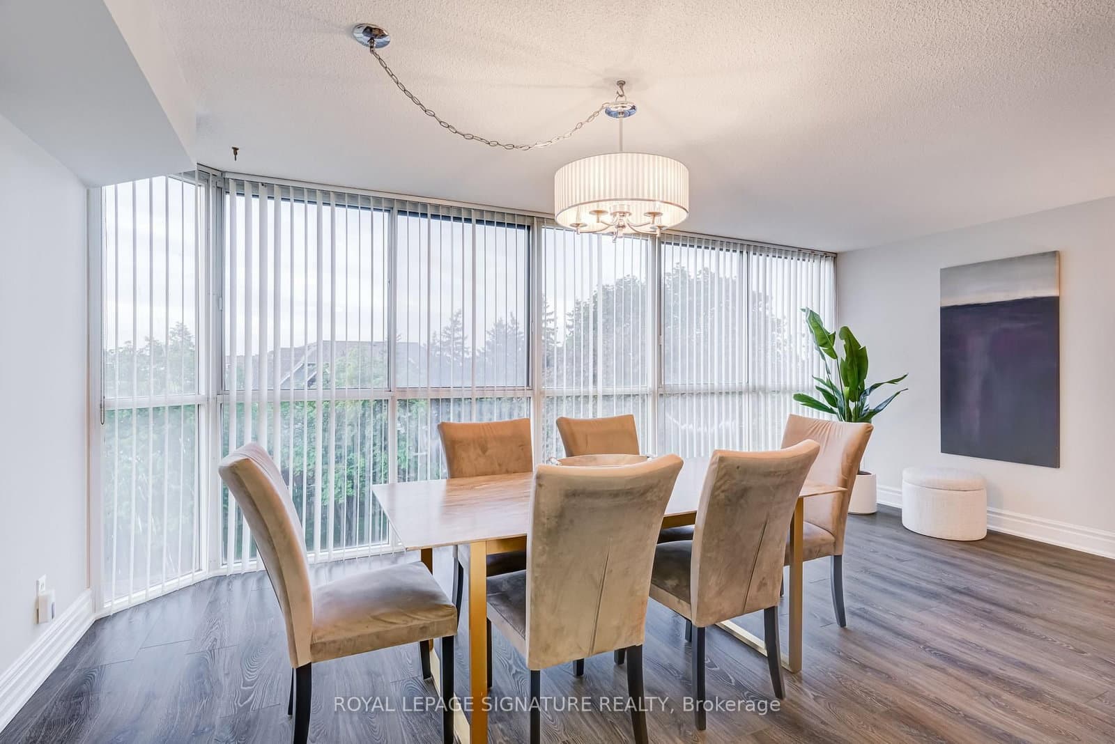 880 Dundas Street W, Unit 405 thumbnail 20