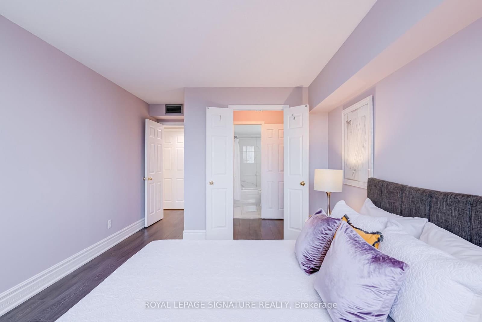 880 Dundas Street W, Unit 405 thumbnail 31